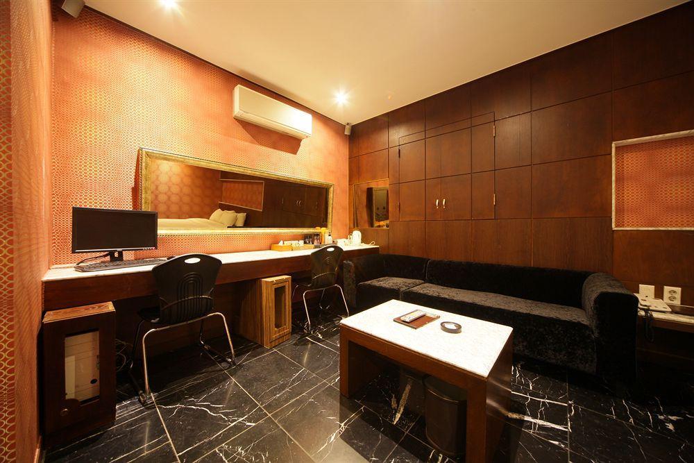 Gallerya Hotel Seul Esterno foto