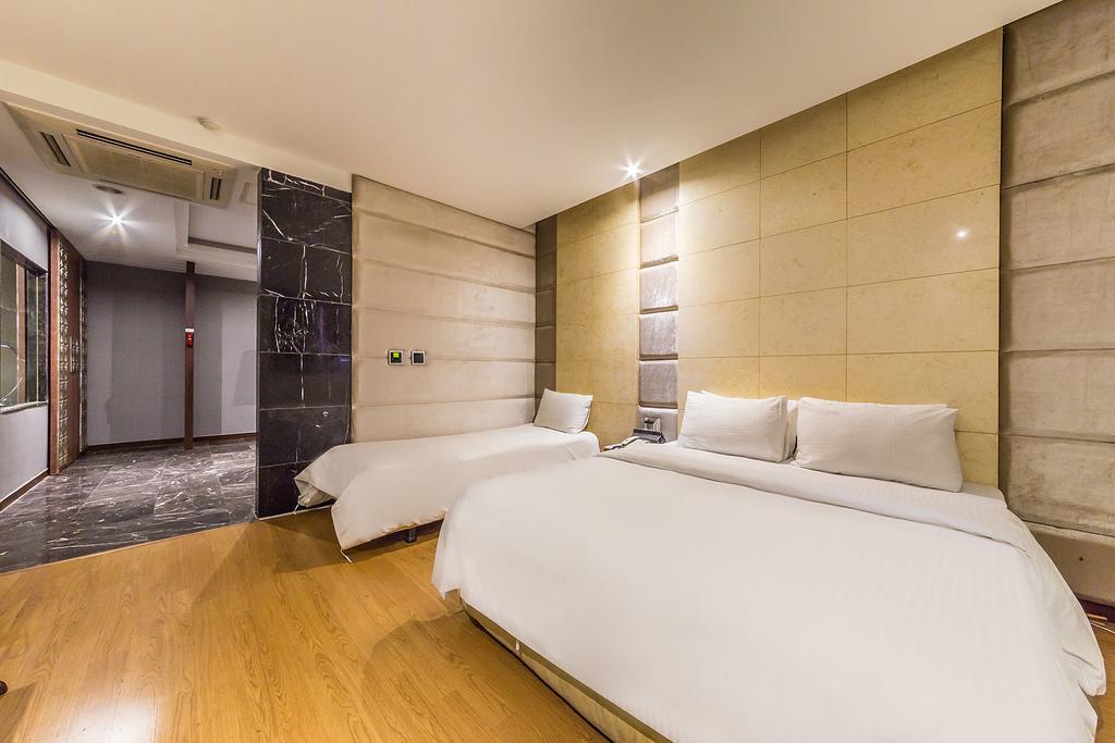 Gallerya Hotel Seul Esterno foto