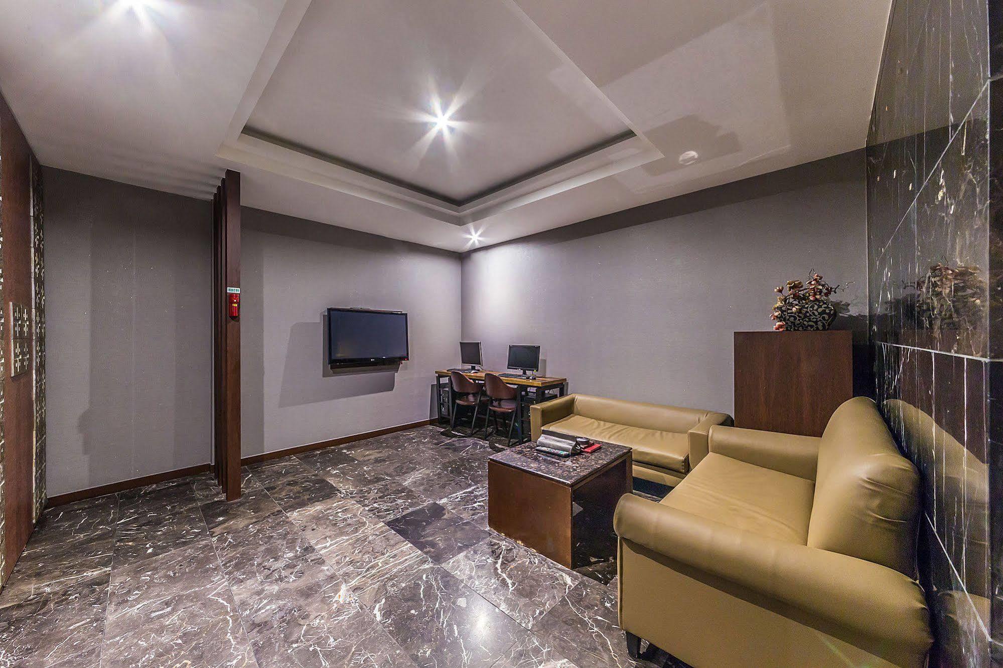 Gallerya Hotel Seul Esterno foto