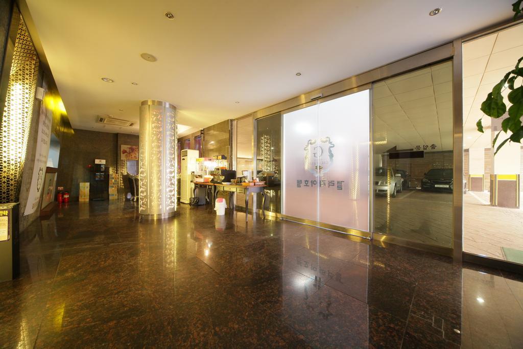 Gallerya Hotel Seul Esterno foto